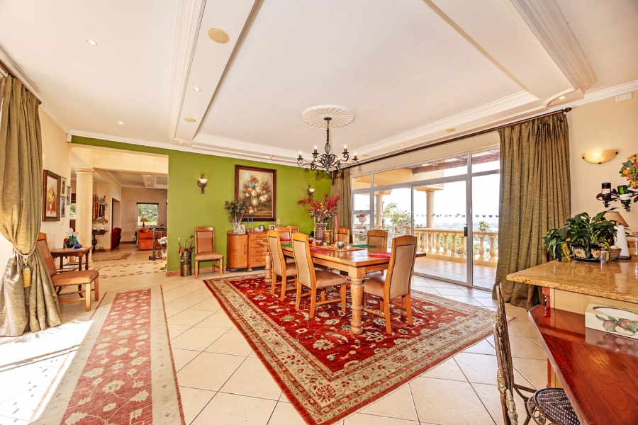 4 Bedroom Property for Sale in Plattekloof Western Cape